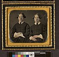 Portrait of two unidentified women, twins (4419916445).jpg