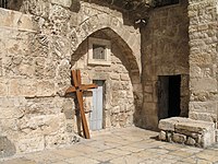 Holy Sepulchre cross.JPG